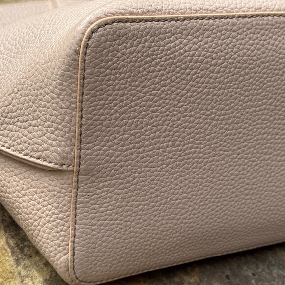 Tory Burch Light Pink Pebbled Leather Tote - Picture 9 of 10